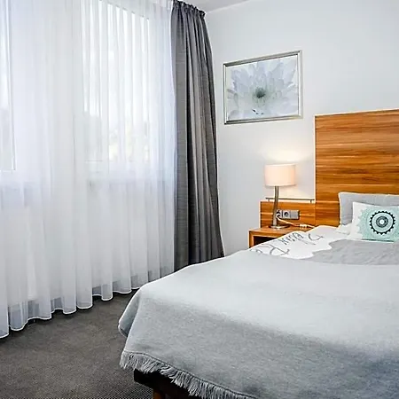 Hotell Burgholz *